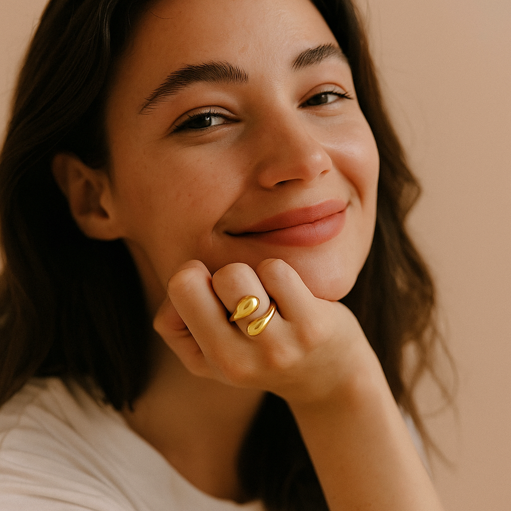 Cora Ring