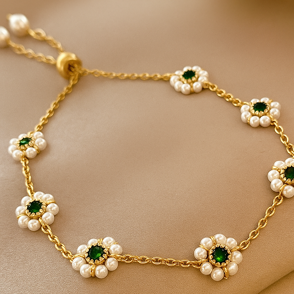 Fleur Pearl Bracelet