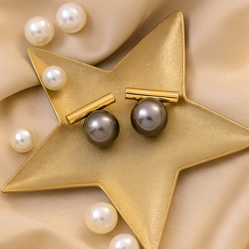 Étoile Perle Studs