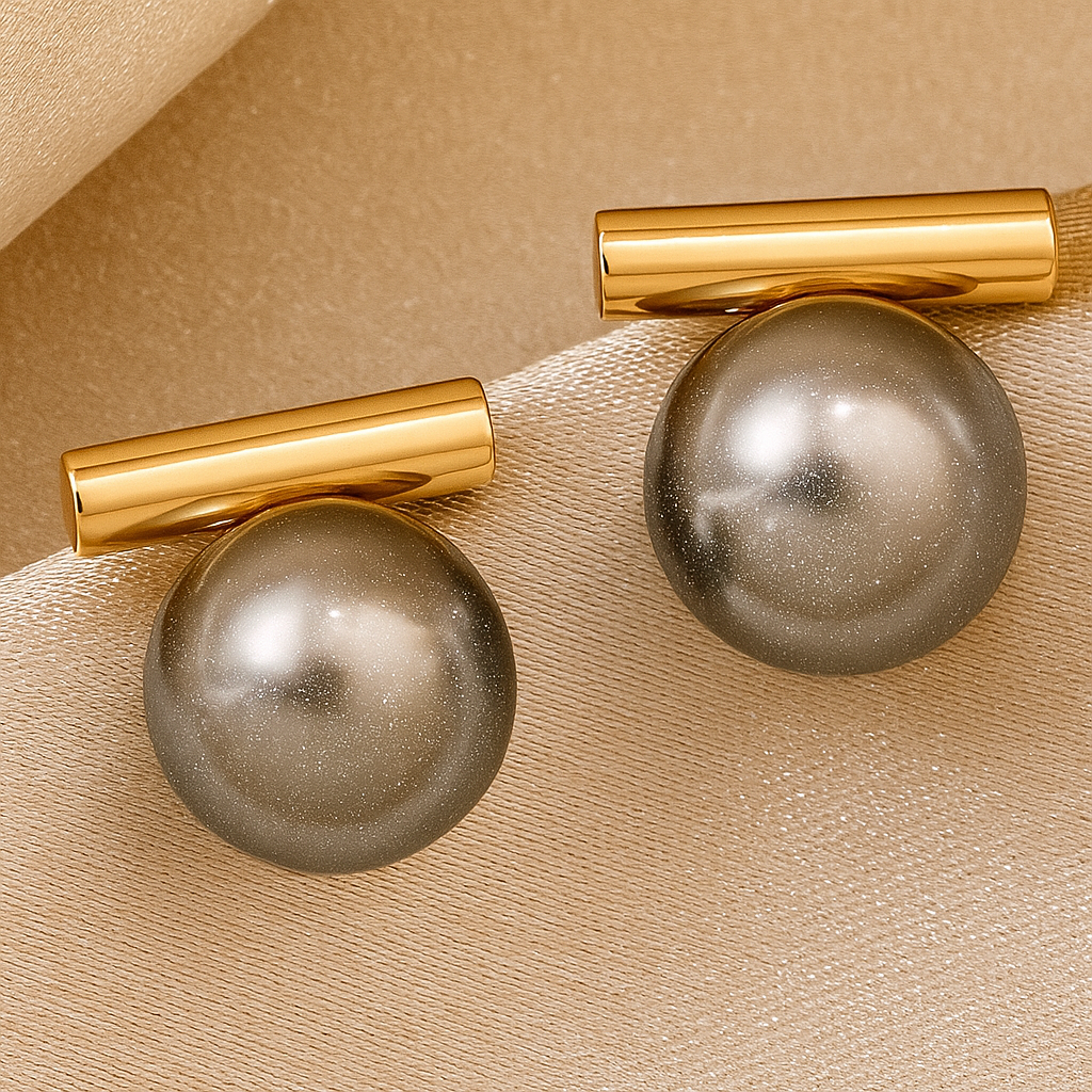Étoile Perle Studs